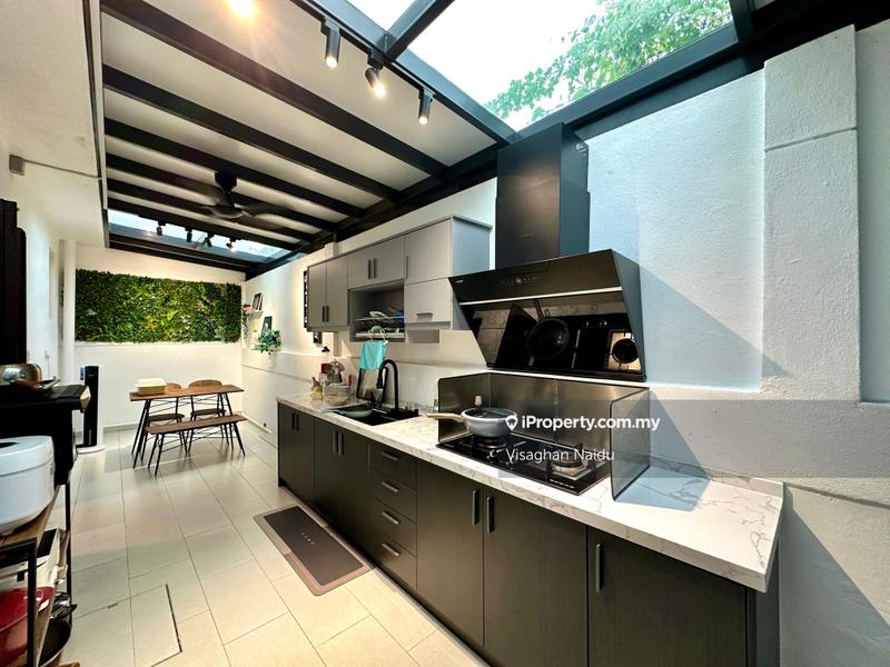 Rumah Berkembar untuk Dijual di Puteri Heights, Rawang oleh Visaghan Naidu - iProperty.com.my