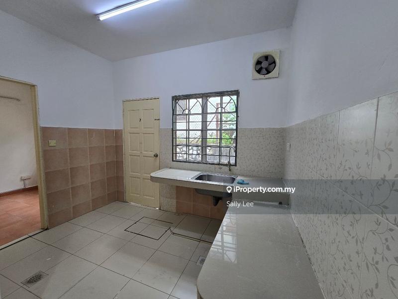Terraced House for Sale in Usj 13, Subang Jaya by Sally Lee - iProperty.com.my