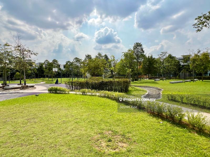 Rumah Berangkai 3 Tingkat untuk Dijual di Lake Fields, Sungai Besi oleh Jesnin Kee - iProperty.com.my