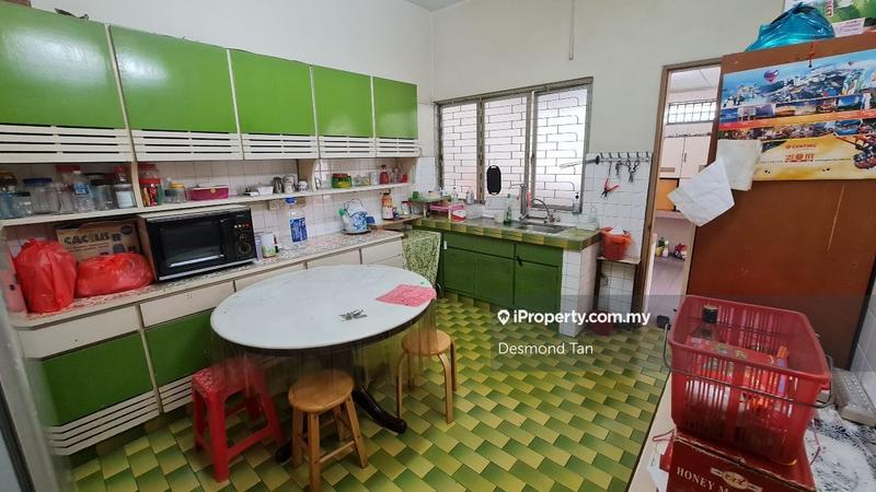 Rumah Berkembar untuk Dijual di SS2, Petaling Jaya oleh Desmond Tan - iProperty.com.my
