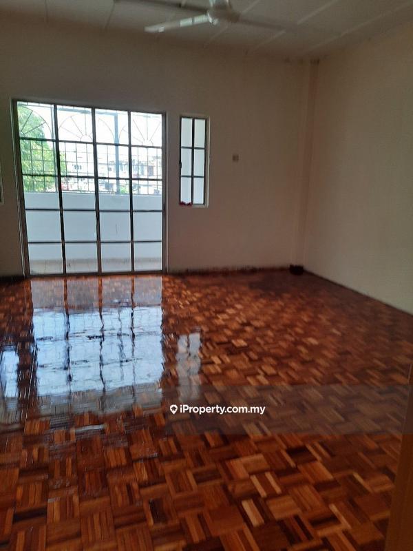 Rumah Berangkai 2 Tingkat untuk Dijual di Berjaya Park, Shah Alam oleh Joanne Khoo - iProperty.com.my