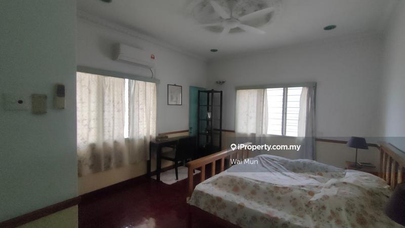 Bungalow House for Sale in Taman Million, Jalan Ipoh by Wai Mun - iProperty.com.my