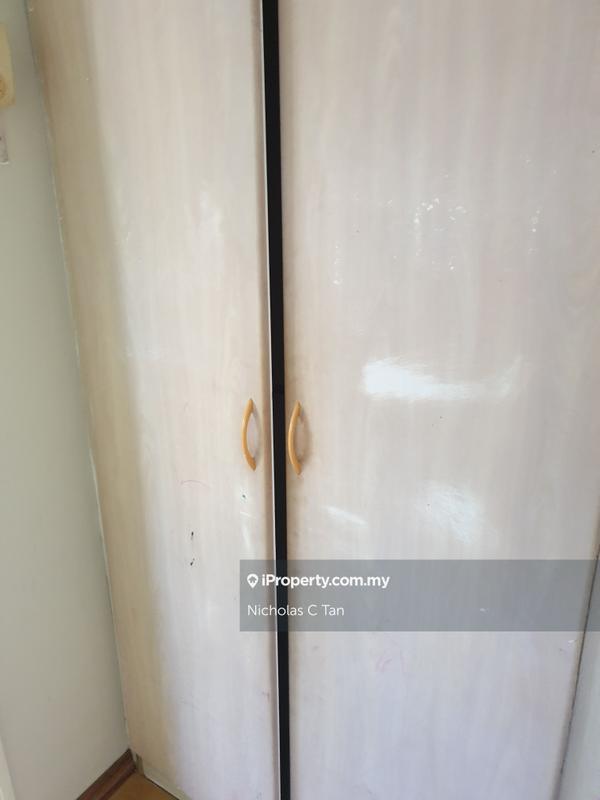 Condominium for Sale in The Pines by Nicholas C Tan - iProperty.com.my