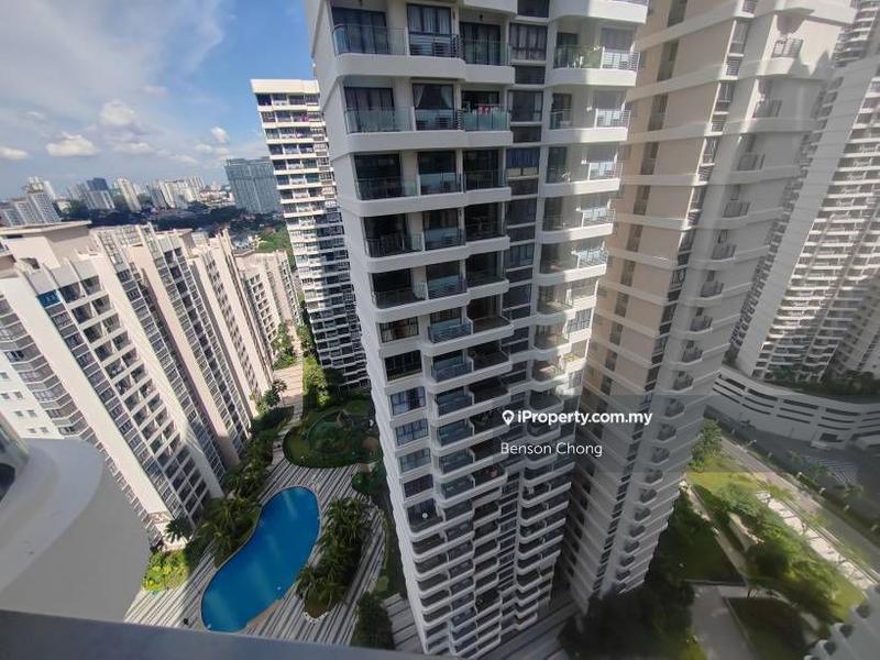 For Sale - Bay Point @ Country Garden Danga Bay