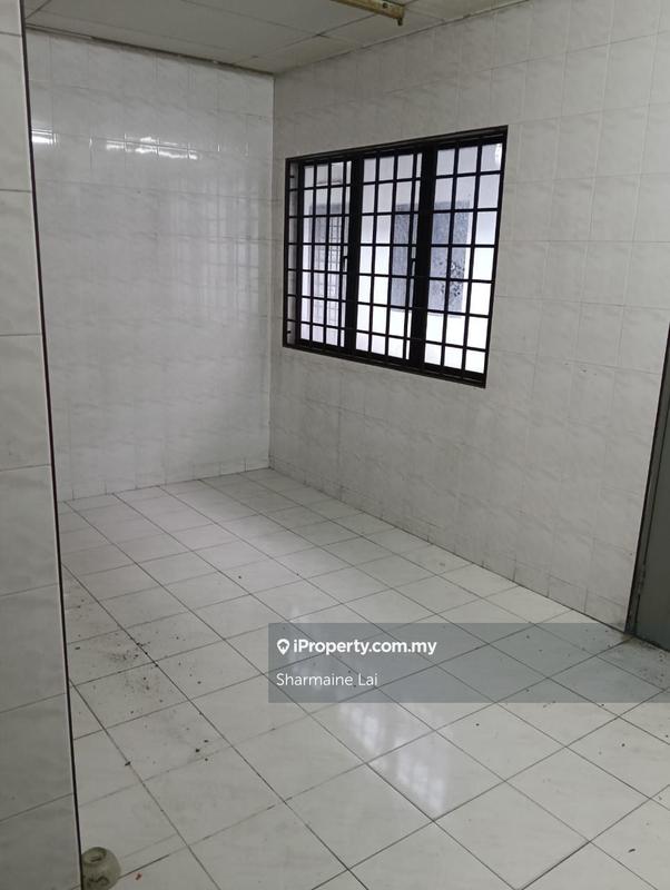 Rumah Berangkai 2 Tingkat untuk Dijual di Taman Puchong Indah, Puchong oleh Sharmaine Lai - iProperty.com.my