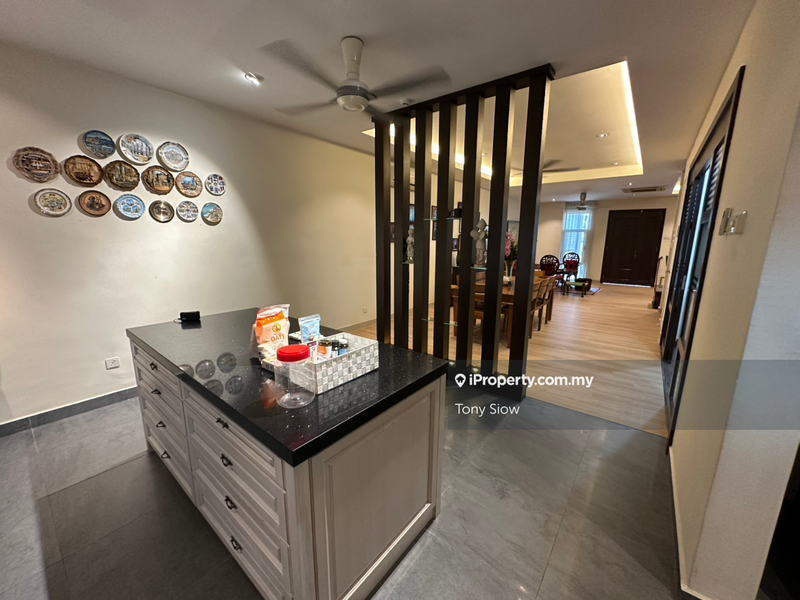 2.5-storey Terraced House for Sale in USJ Heights, Subang Jaya by Tony Siow - iProperty.com.my