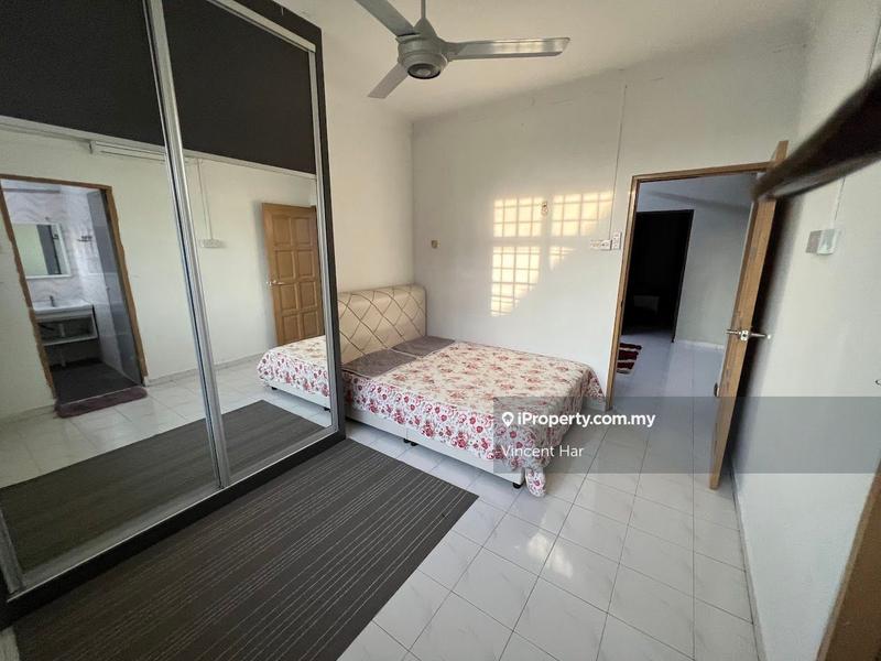 2.5-storey Terraced House for Sale in Desa Manjung Raya, Lumut by Vincent Har - iProperty.com.my