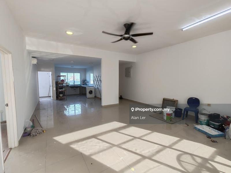 For Sale - Nusa Heights (Nusa Puncak)