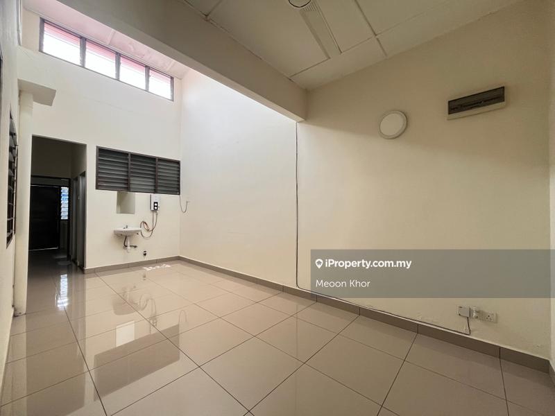 1-storey Terraced House for Rent in Taman Lucky, Bangsar by Meoon Khor - iProperty.com.my