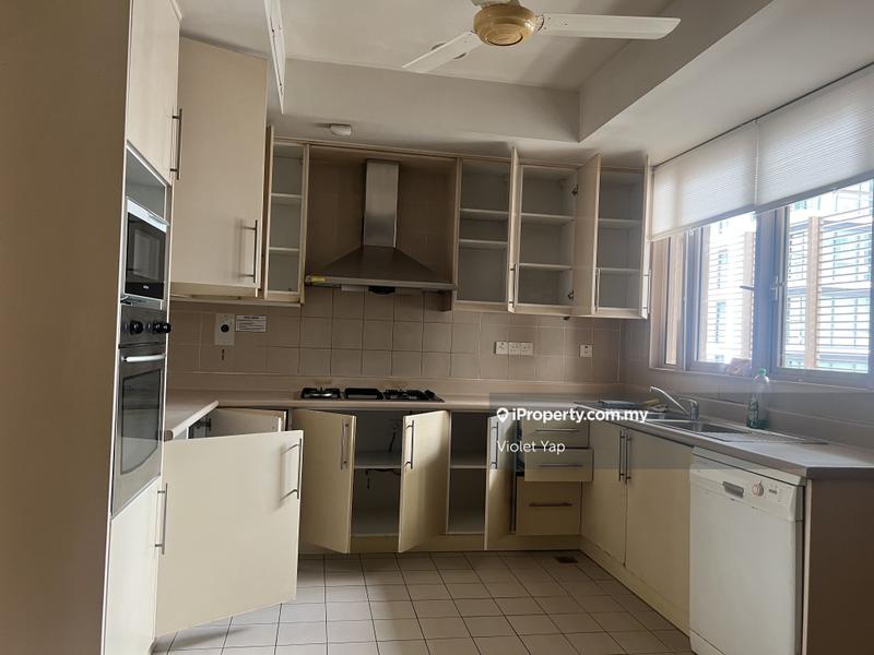 Kondominium untuk Dijual di Hampshire Park Condominium oleh Violet Yap - iProperty.com.my