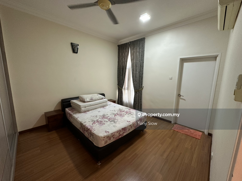 2.5-storey Terraced House for Sale in USJ Heights, Subang Jaya by Tony Siow - iProperty.com.my
