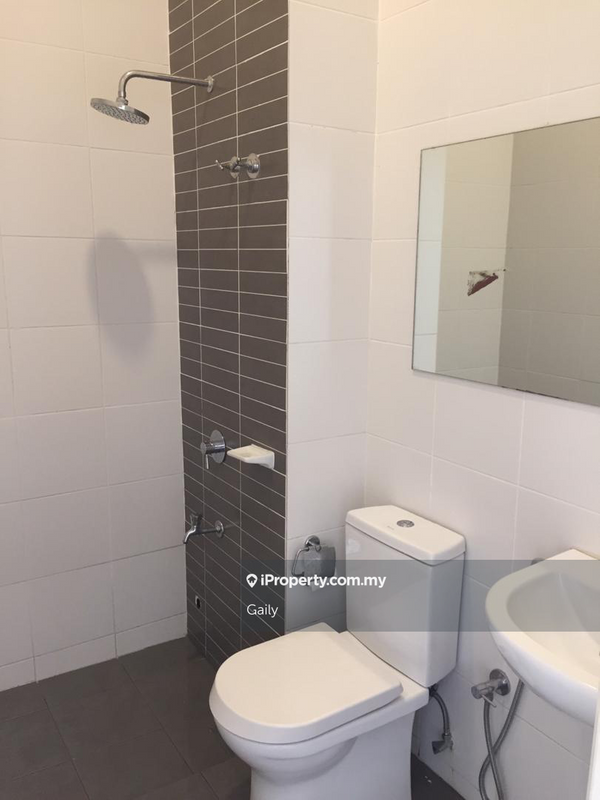 Rumah Berangkai 3 Tingkat untuk Disewa di Symphony Hills, Cyberjaya oleh Gaily - iProperty.com.my