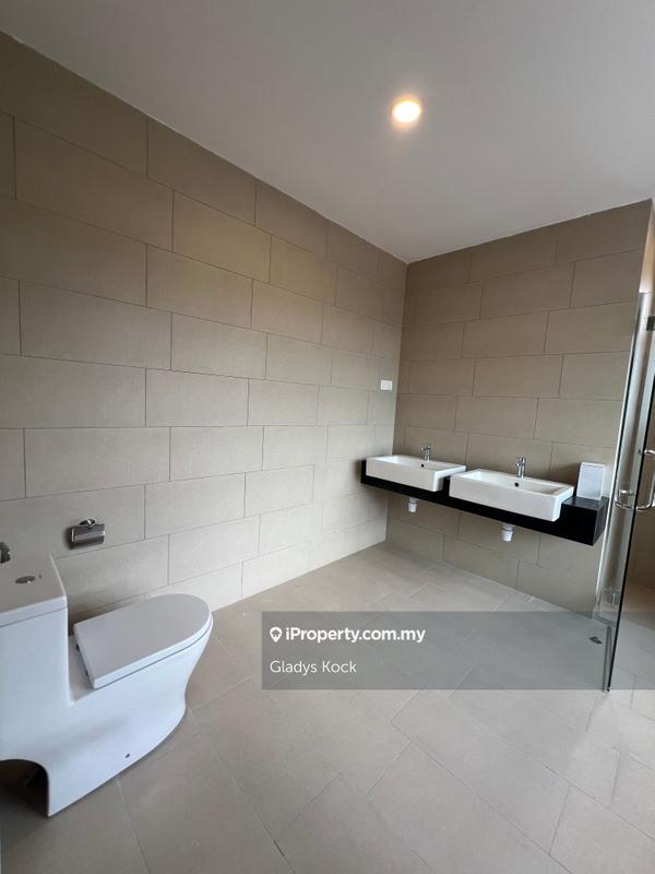 For Sale - Valencia Residence