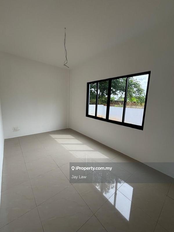 Semi-Detached House for Sale in Kuching, Sarawak by Jay Law - iProperty.com.my