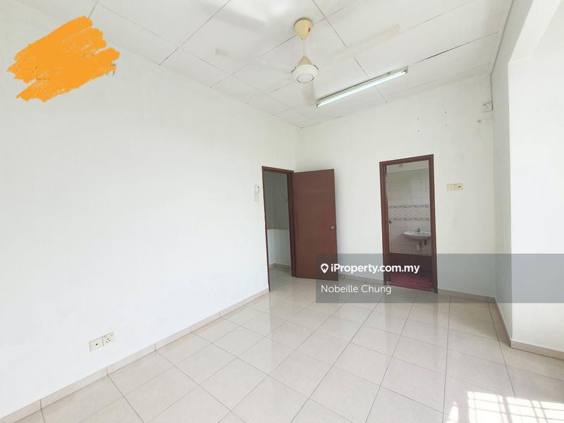Rumah Teres 2-Tingkat untuk Dijual di Putra Heights, Subang Jaya oleh Nobeille Chung - iProperty.com.my