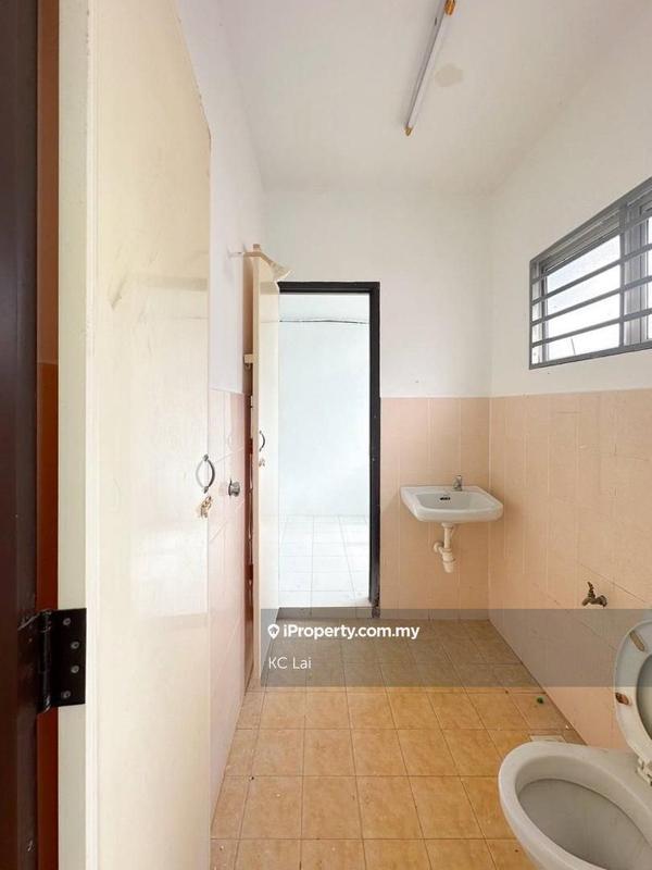 Rumah Teres 2-Tingkat untuk Dijual di Taman Mutiara Galla, Seremban oleh KC Lai - iProperty.com.my