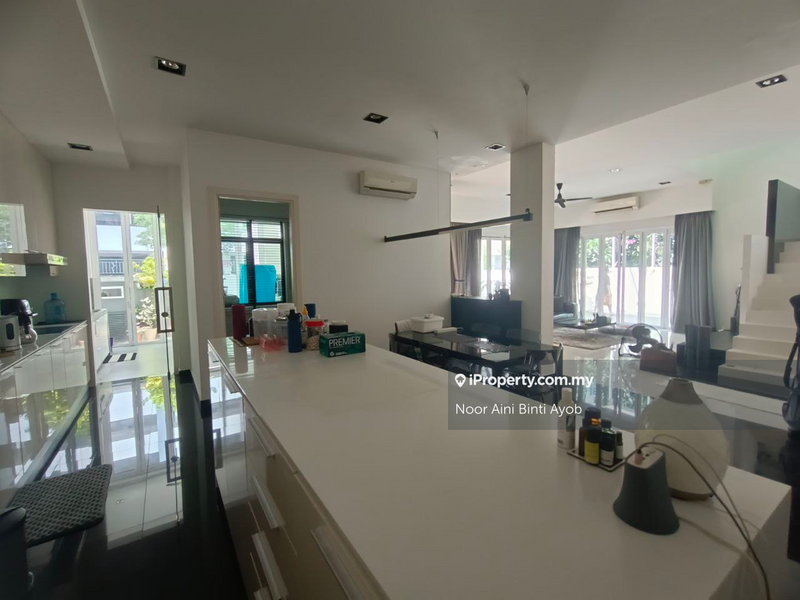 Rumah Berangkai 3.5 Tingkat untuk Dijual di Duta Suria, Ampang oleh Noor Aini Binti Ayob - iProperty.com.my
