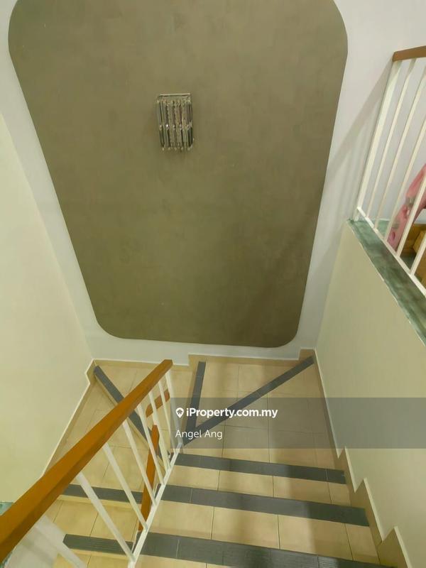 Rumah Berangkai 2 Tingkat untuk Dijual di Taman Sri Putra Mas, Sungai Buloh oleh Angel Ang - iProperty.com.my