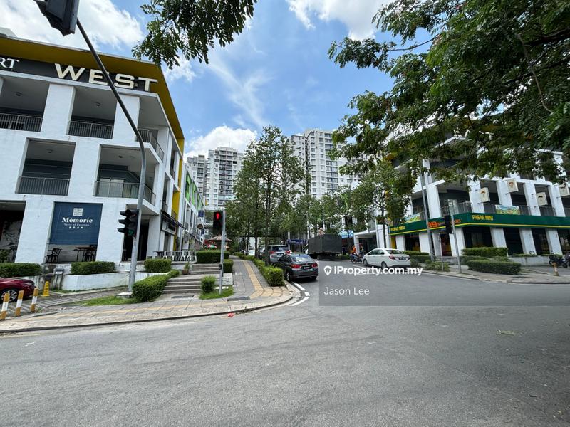 Kedai untuk Dijual di Taman Sungai Besi, Desa Petaling, Salak South, Sungai Besi oleh Jason Lee - iProperty.com.my