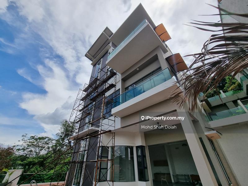 Bungalow House for Sale in Bukit Rahman Putra, Sungai Buloh by Mohd Shah Dolah - iProperty.com.my