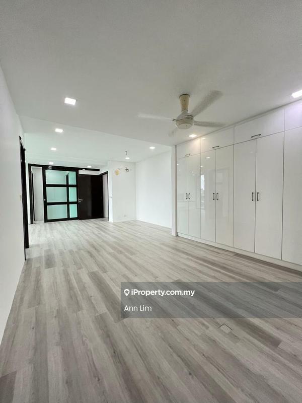 Condominium for Sale in USJ One Avenue Condo by Ann Lim - Living Room - iProperty.com.my