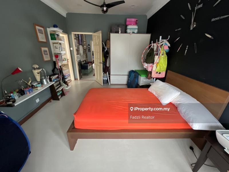 Bungalow House for Sale in Taman TAR, Ampang by Fadzli Realtor - iProperty.com.my
