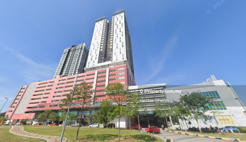 Kediaman Servis untuk Dijual di De Centrum Residences oleh Hector Cheah - Exterior - iProperty.com.my