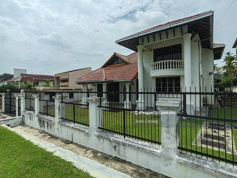 Bungalow House for Sale in Pantai Hill, Taman Bukit Pantai, Taman Pantai, Bangsar by Josh Chong - iProperty.com.my