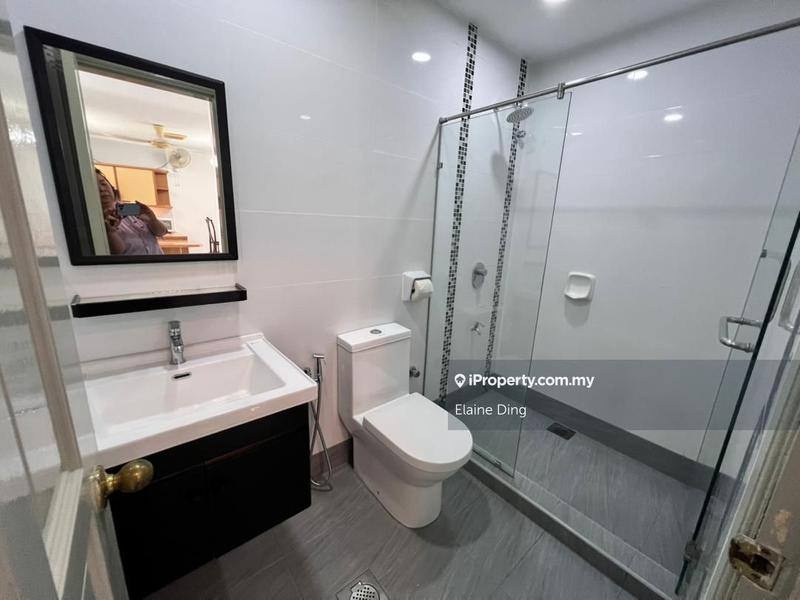 Rumah Bandar untuk Disewa di Country Heights, Kajang oleh Elaine Ding - iProperty.com.my
