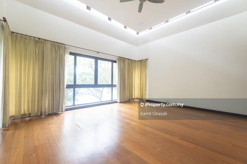Semi-Detached House for Sale in LAKE VIEW Yara Twinvilla 2.5 Storey Semi-D House, Presint 8 by Kamil Ghazali - iProperty.com.my