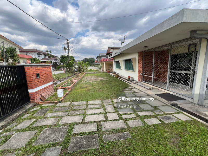 Bungalow House untuk Dijual di Kelana Jaya, Petaling Jaya oleh Aizat Azhari - iProperty.com.my