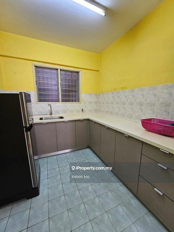 For Rent - Arena Green