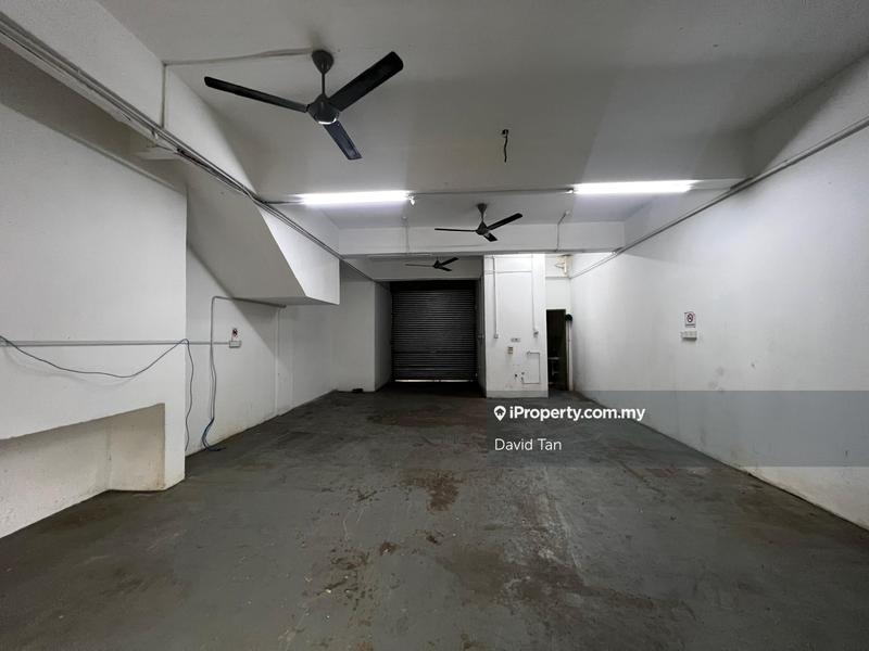For Rent - Kepong Entrepreneurs Park ground floor factory For rent, Jinjang, Segambut, Batu Caves