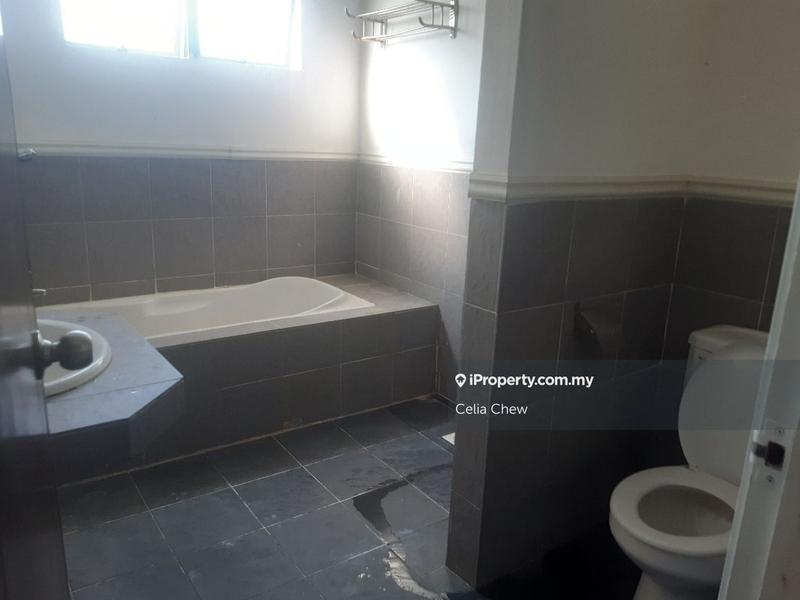 Service Residence for Sale in Gold Coast Malacca International Resort by Celia Chew - iProperty.com.my