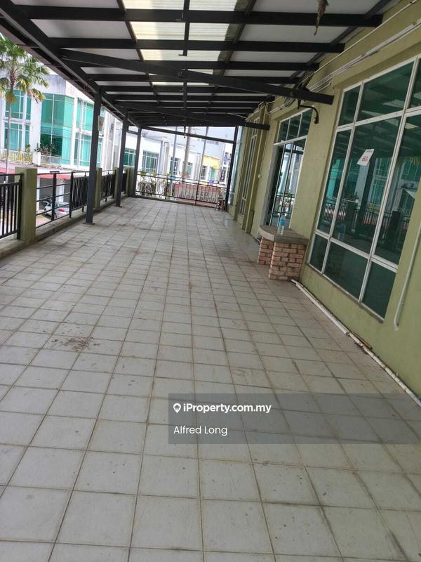 Shop / Office untuk Disewa di Taman Equine, Seri Kembangan oleh Alfred Long - Exterior - iProperty.com.my