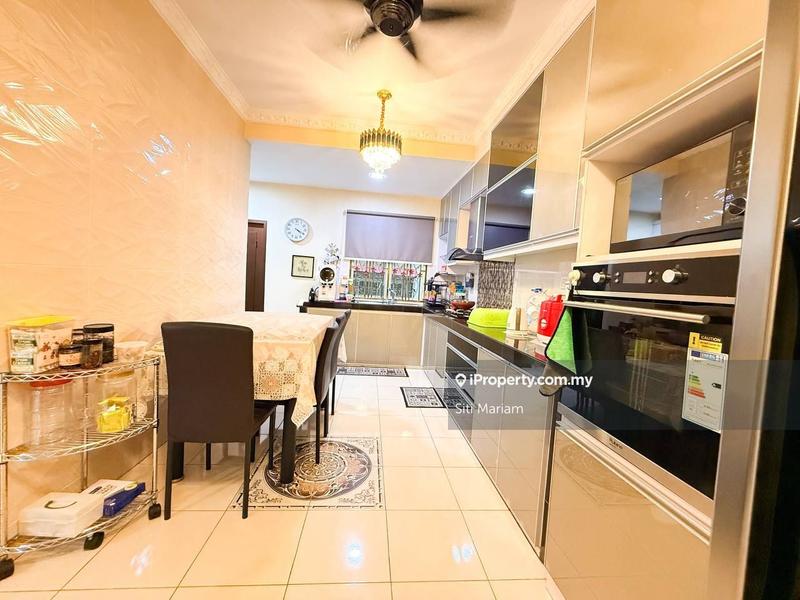Rumah Teres 2-Tingkat untuk Dijual di Taman Lestari Putra, Seri Kembangan oleh Siti Mariam - iProperty.com.my