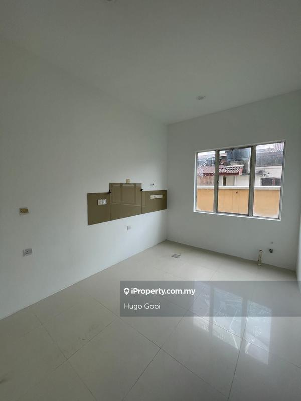 Rumah Berkembar untuk Disewa di Section 4, PJS, Jalan Gasing, Templer, Petaling Jaya oleh Hugo Gooi - iProperty.com.my