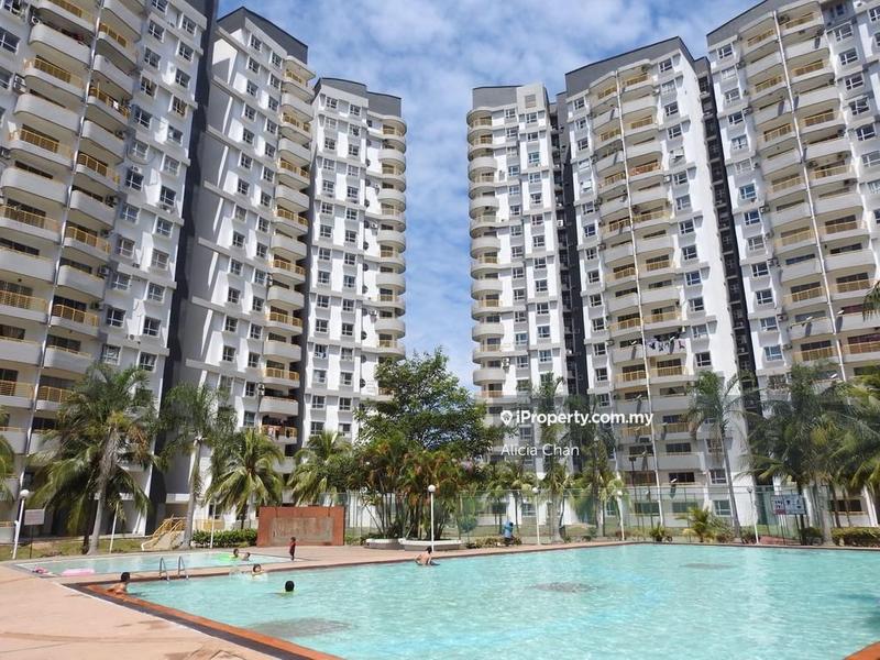 Apartment for Sale in PD Marina World Resort by Alicia Chan - iProperty.com.my