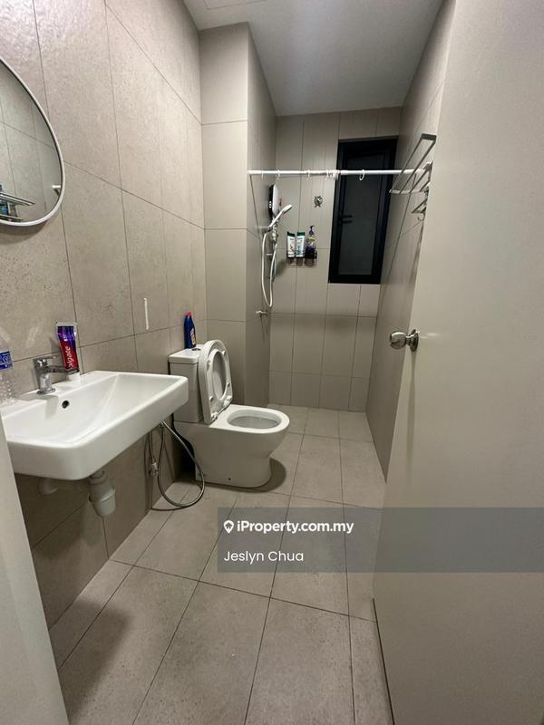 Service Residence for Rent in Kenwingston Skylofts by Jeslyn Chua - Bathroom - iProperty.com.my