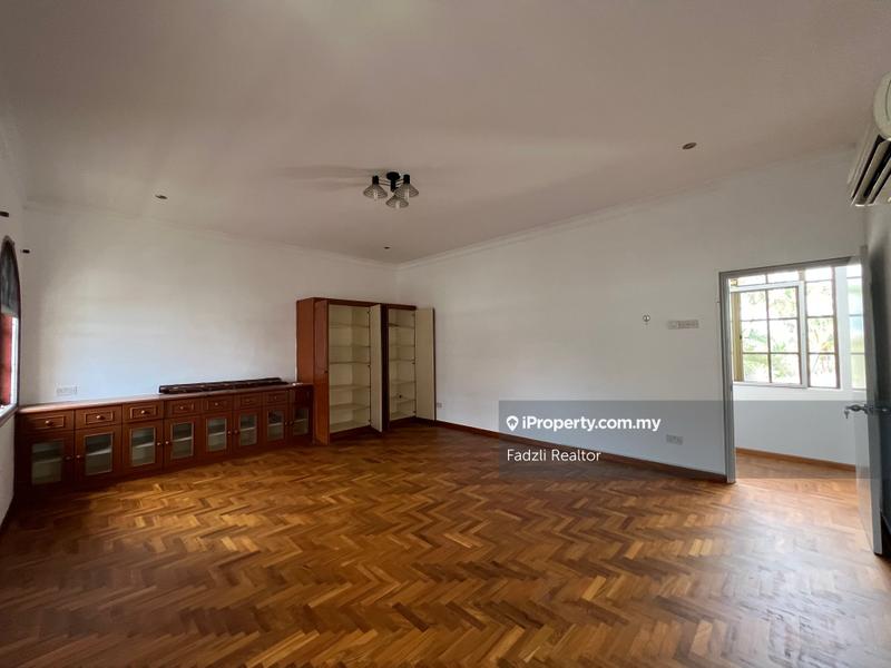 Bungalow House for Sale in Taman TAR (Tun Abdul Razak), Ampang by Fadzli Realtor - iProperty.com.my