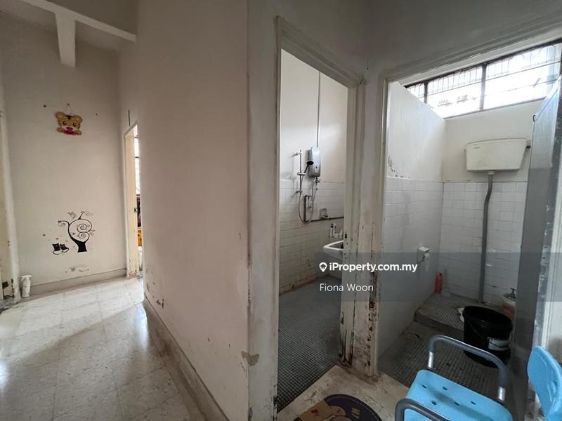 Banglo untuk Dijual di Taman Mgbm, Bachang oleh Fiona Woon - iProperty.com.my