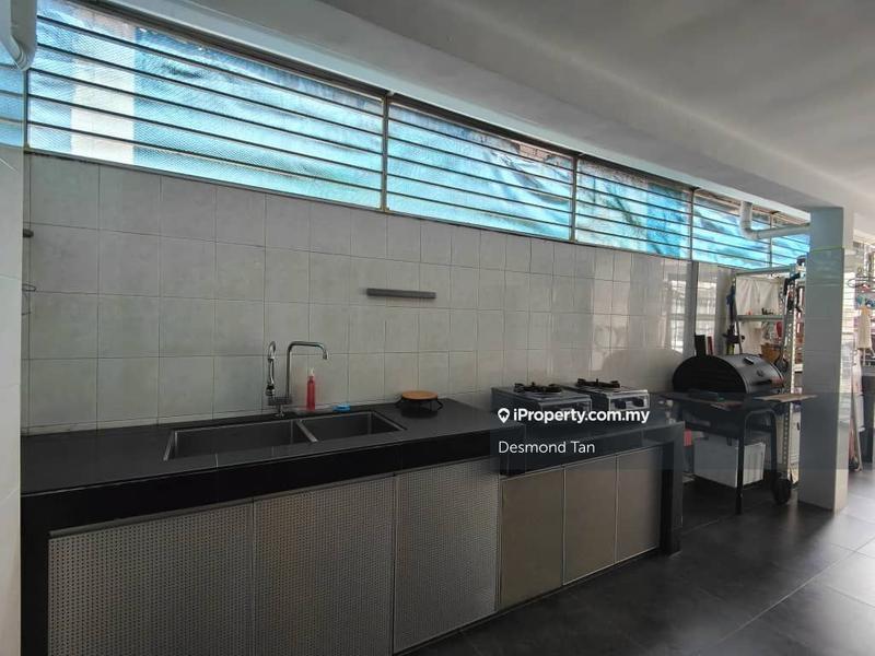 Rumah Berkembar untuk Dijual di SS 21, Damansara Utama, Petaling Jaya oleh Desmond Tan - iProperty.com.my