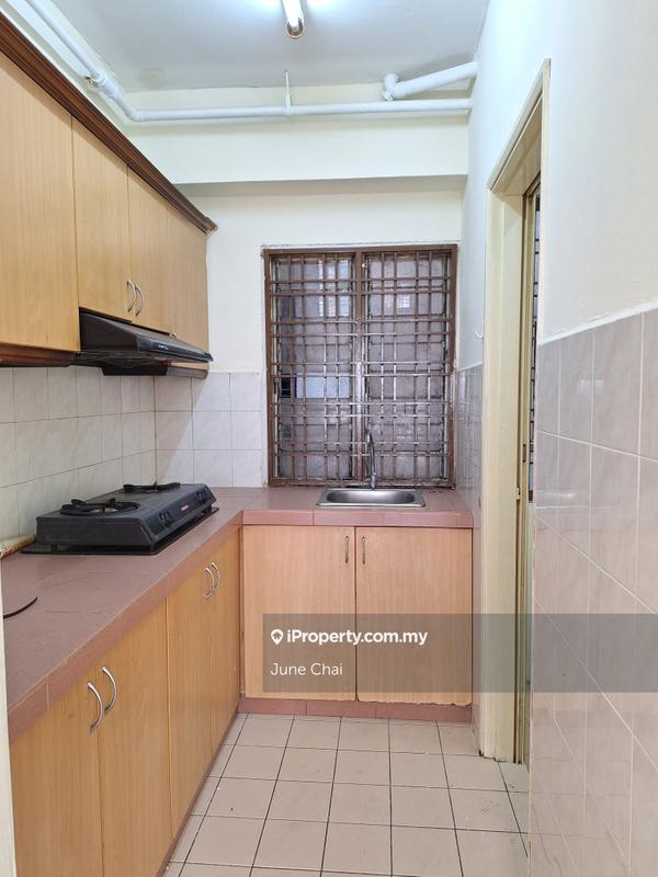 Service Residence for Sale in Villa Mutiara @ Mutiara Kompleks by June Chai - iProperty.com.my