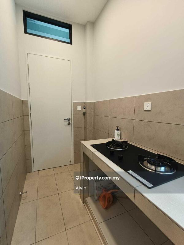 2-storey Terraced House for Rent in Taman Molek Residence, Ayer Molek by Alvin - Kitchen - iProperty.com.my
