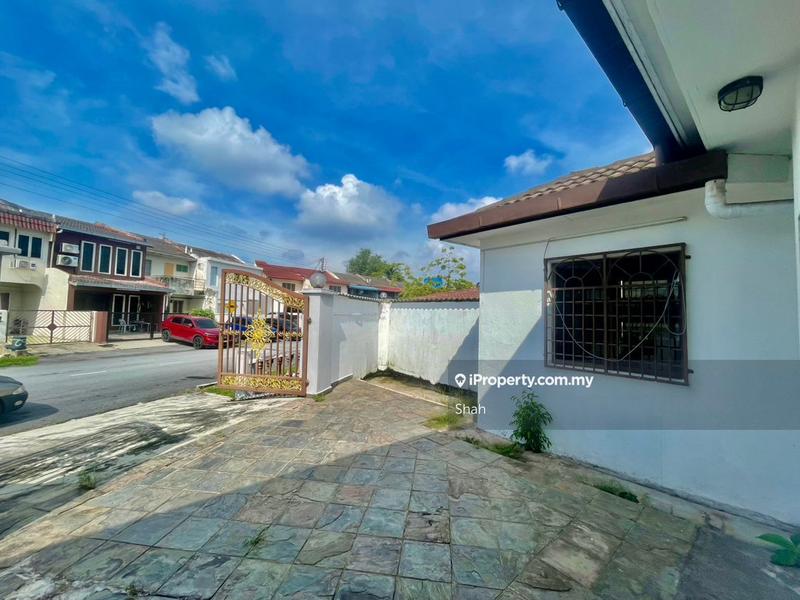 Rumah Teres 2-Tingkat untuk Dijual di SS19, Subang Jaya oleh Shah - iProperty.com.my