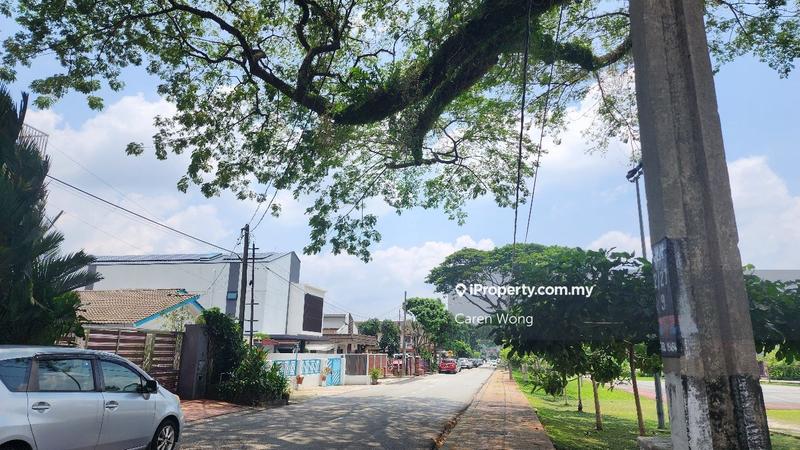 Bungalow Land for Sale in Taman Petaling Utama, Petaling Jaya by Caren Wong - iProperty.com.my