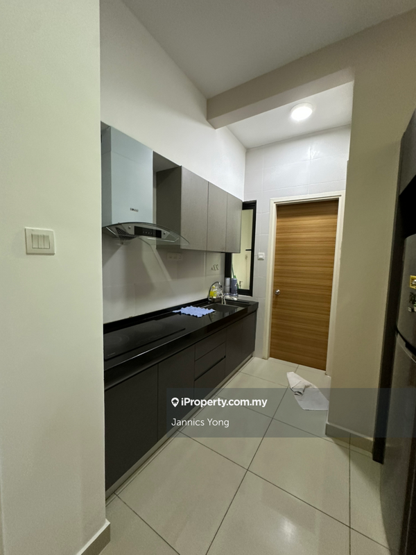 For Rent - Pearl Suria