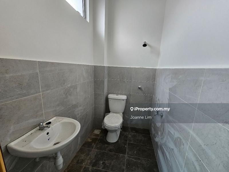 Semi-Detached House for Sale in Bandar Baru Sungai Udang, Sungai Udang by Joanne Lim - iProperty.com.my