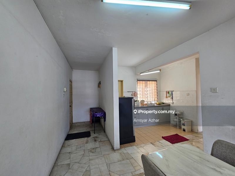 Apartment for Sale in Residensi Warnasari 1 by Amsyar Azhar - iProperty.com.my