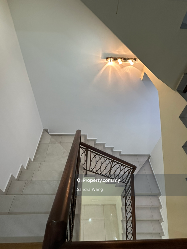 2.5-storey Terraced House for Sale in Bandar Utama 6, Bandar Utama by Sandra Wang - iProperty.com.my